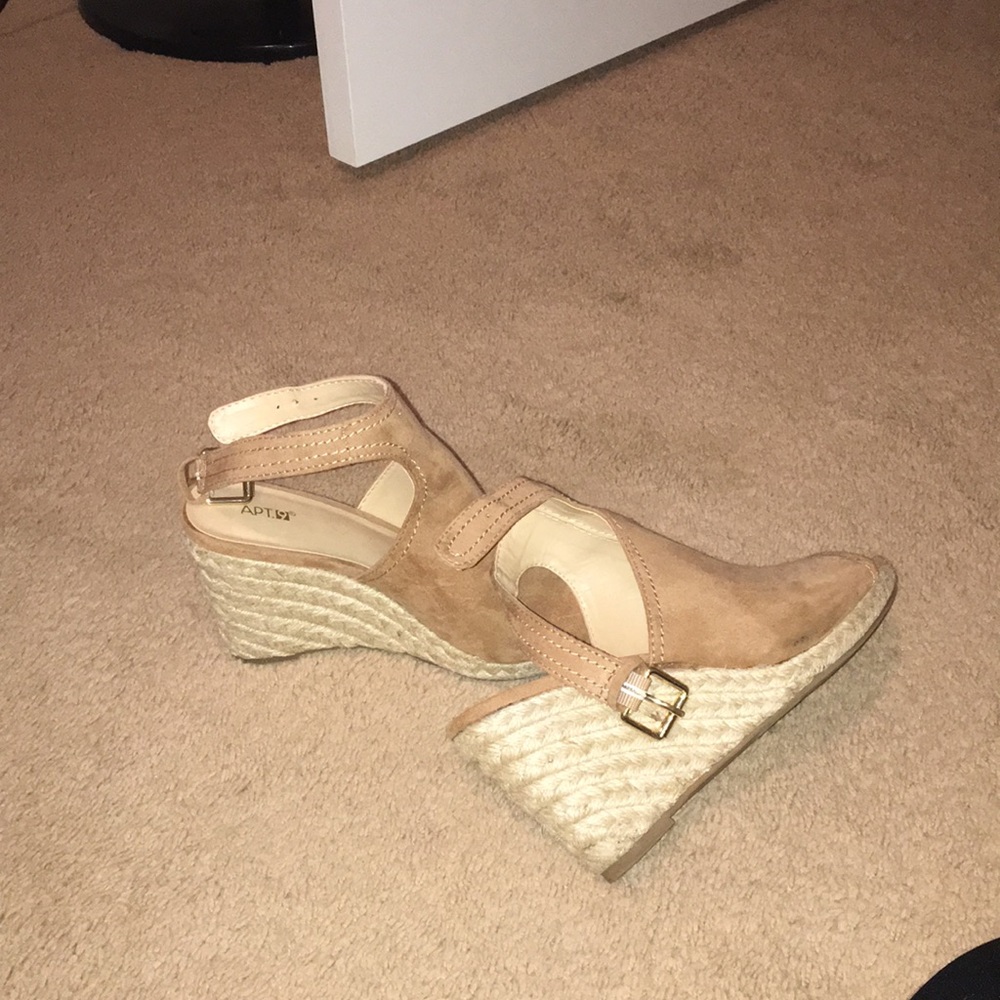Apt. 9 wedges